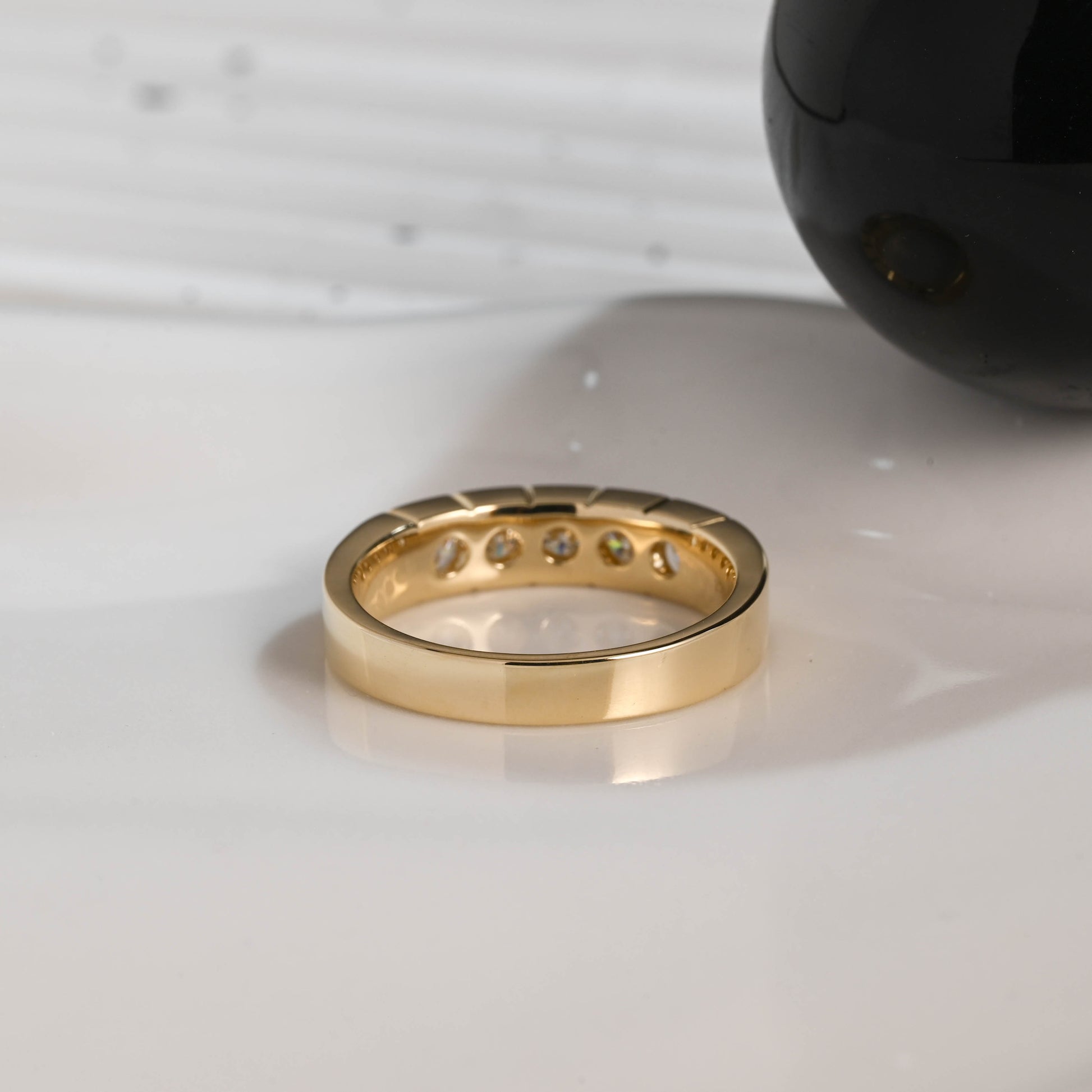 Solid Gold Round Cut Moissanite Wedding Band for Men, Men's Wedding Ring, Tapered Band, Birthday Gift, Anniversary Gift for Men Husband