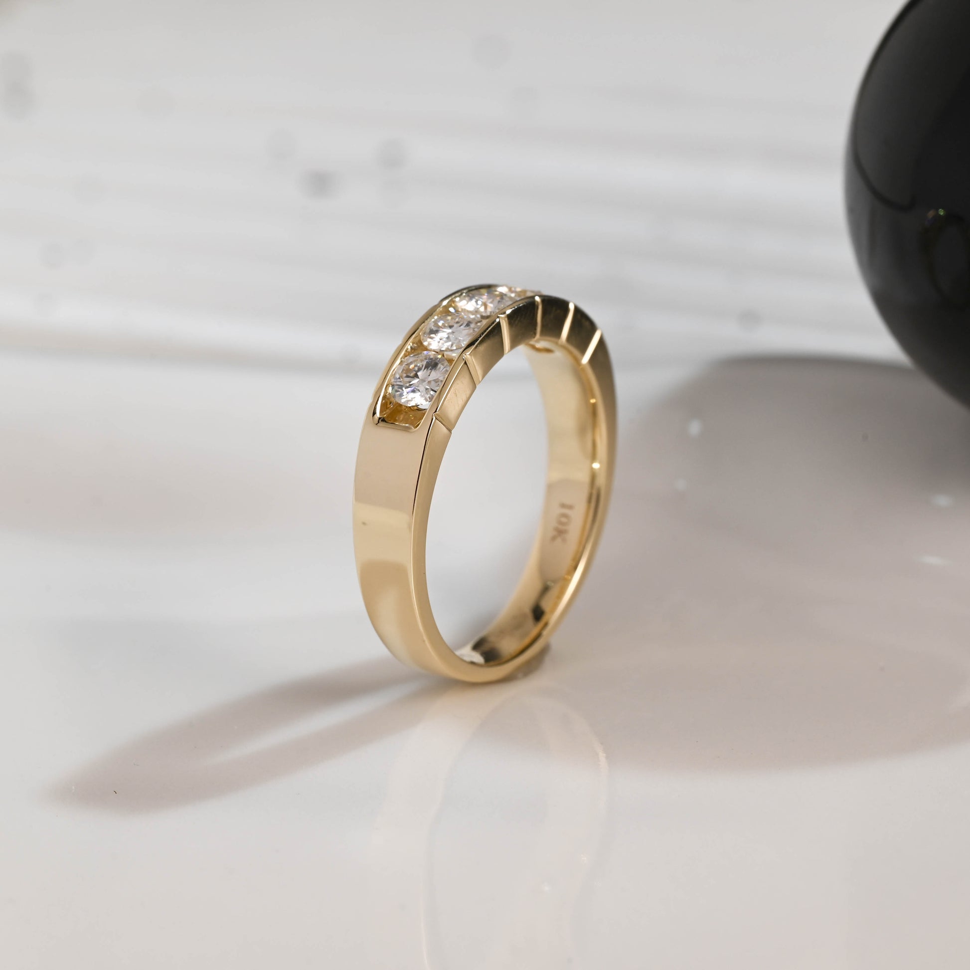Solid Gold Round Cut Moissanite Wedding Band for Men, Men's Wedding Ring, Tapered Band, Birthday Gift, Anniversary Gift for Men Husband