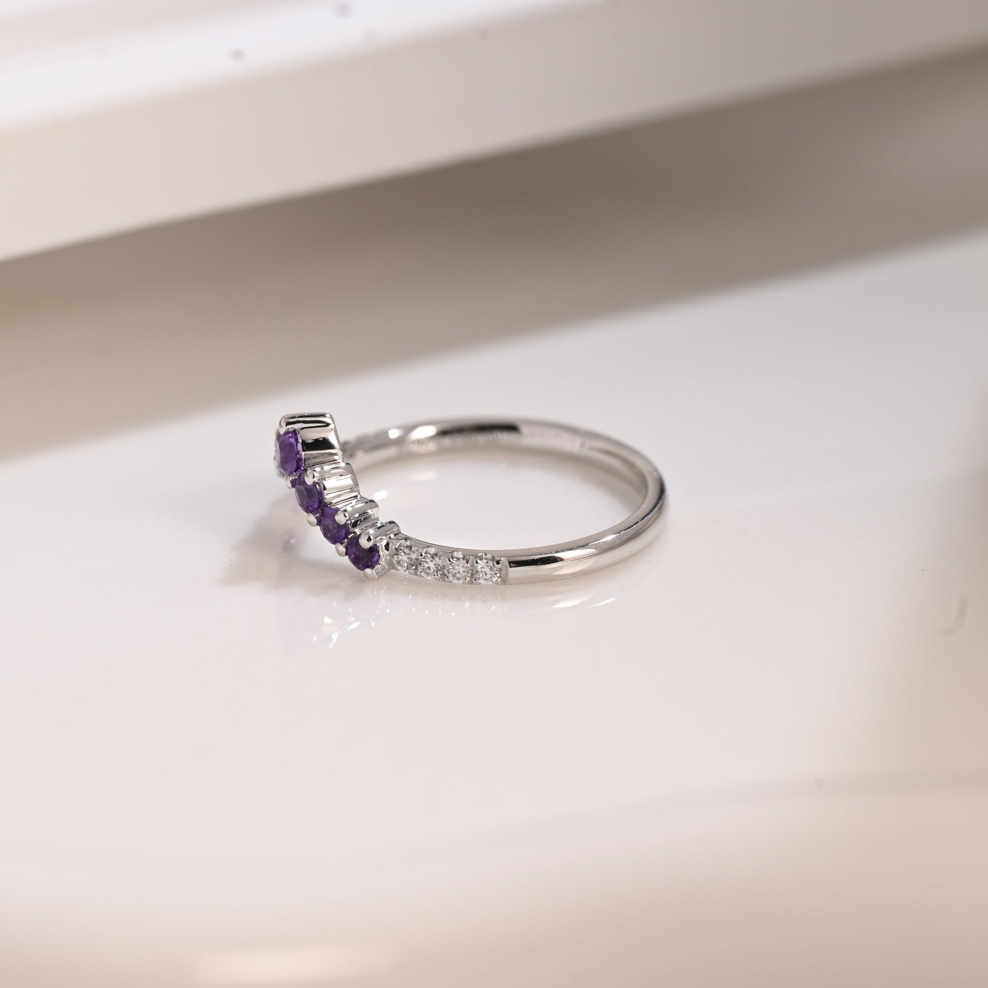 Solid Gold Curved Round Cut Amethyst & Moissanite Wedding Band