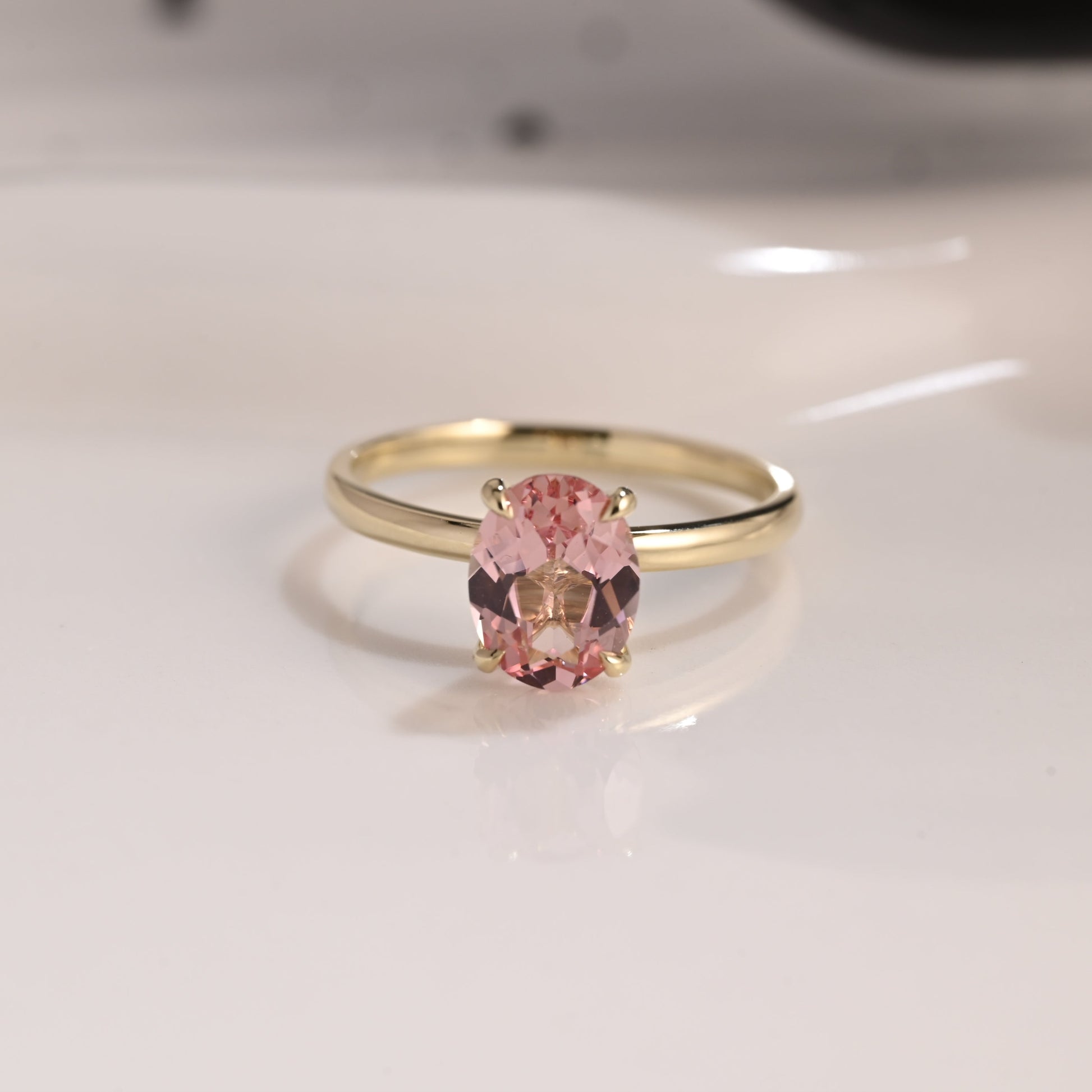 Solid Gold Solitaire Oval Cut Pink Sapphire Engagement Ring Tulip Set