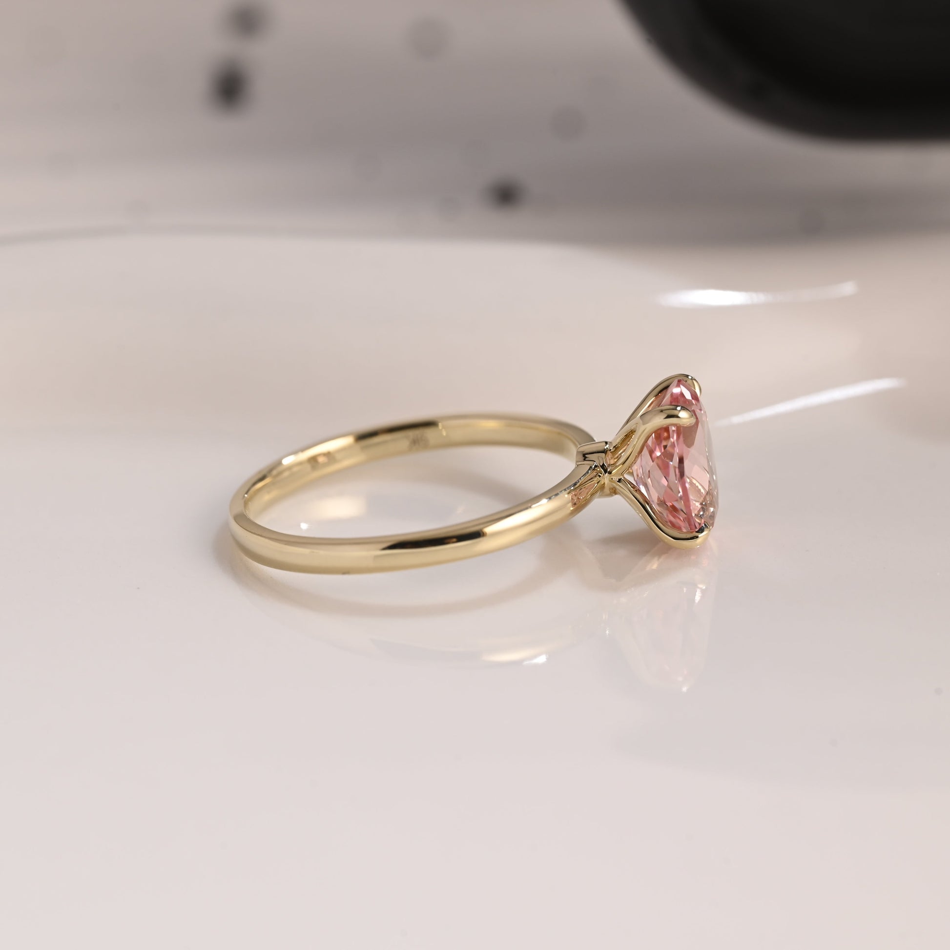 Solid Gold Solitaire Oval Cut Pink Sapphire Engagement Ring Tulip Set