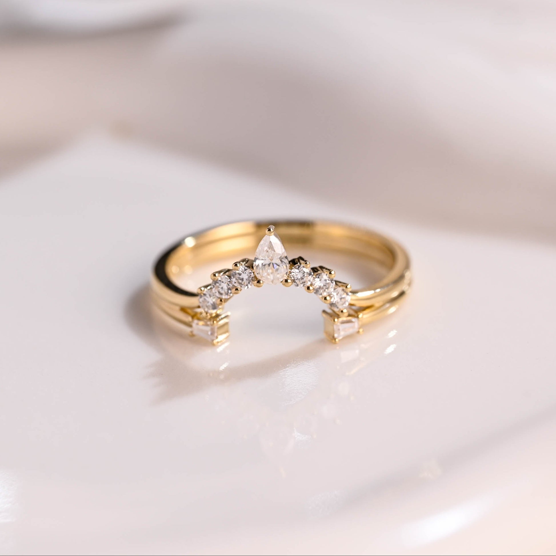 Solid Gold Curved Pear & Round & Trapezoid Cut Moissanite Wedding Band