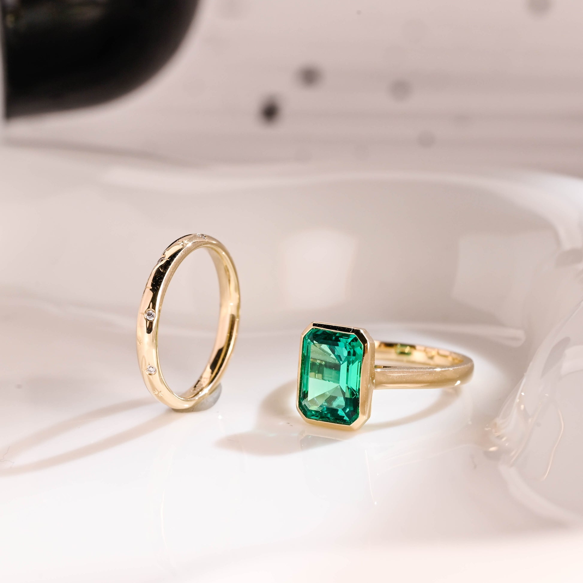 Solid Gold Solitaire Lab Grown Emerald Wedding Ring Set