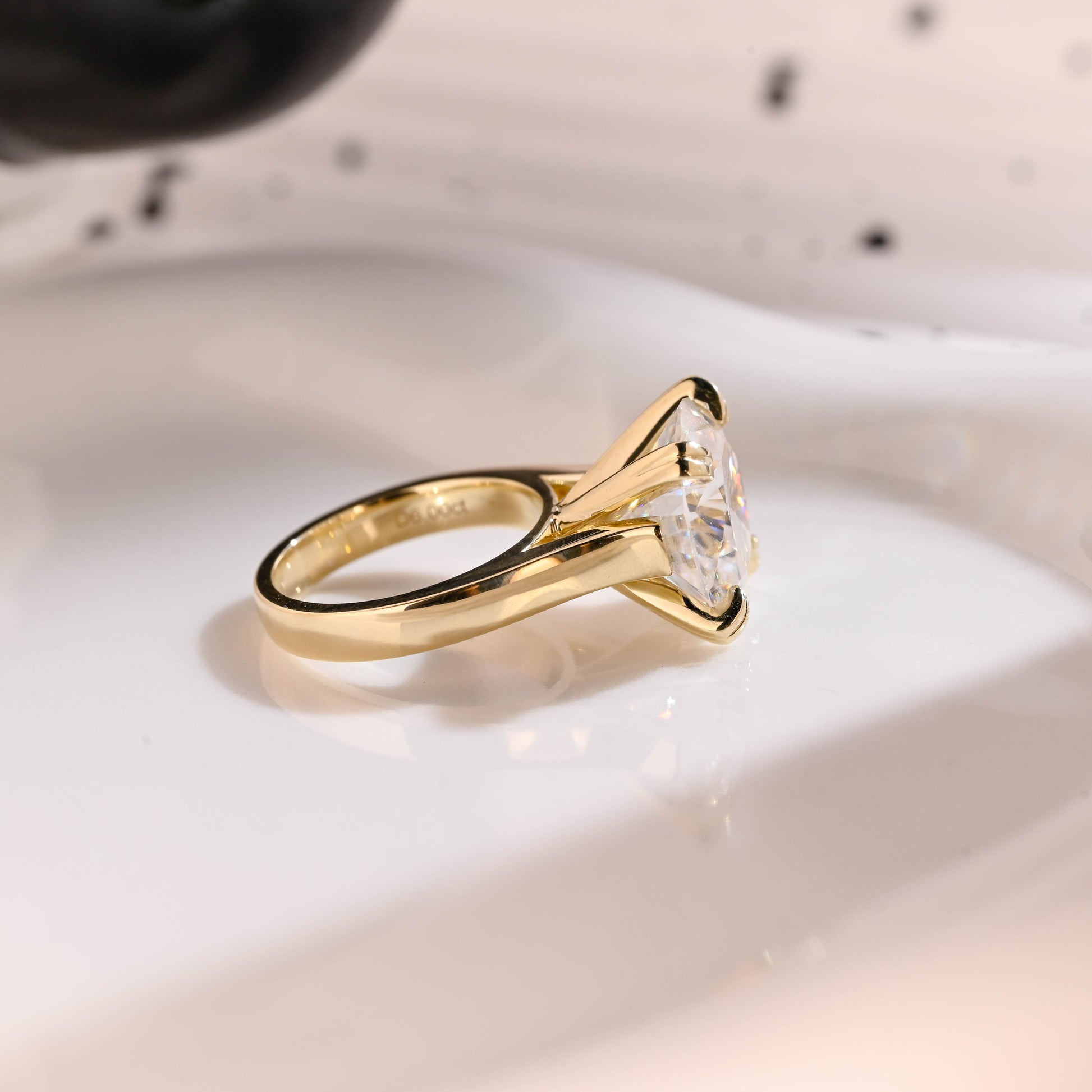 Solid Gold 3mm Width Solitaire Round Cut Moissanite Engagement Ring
