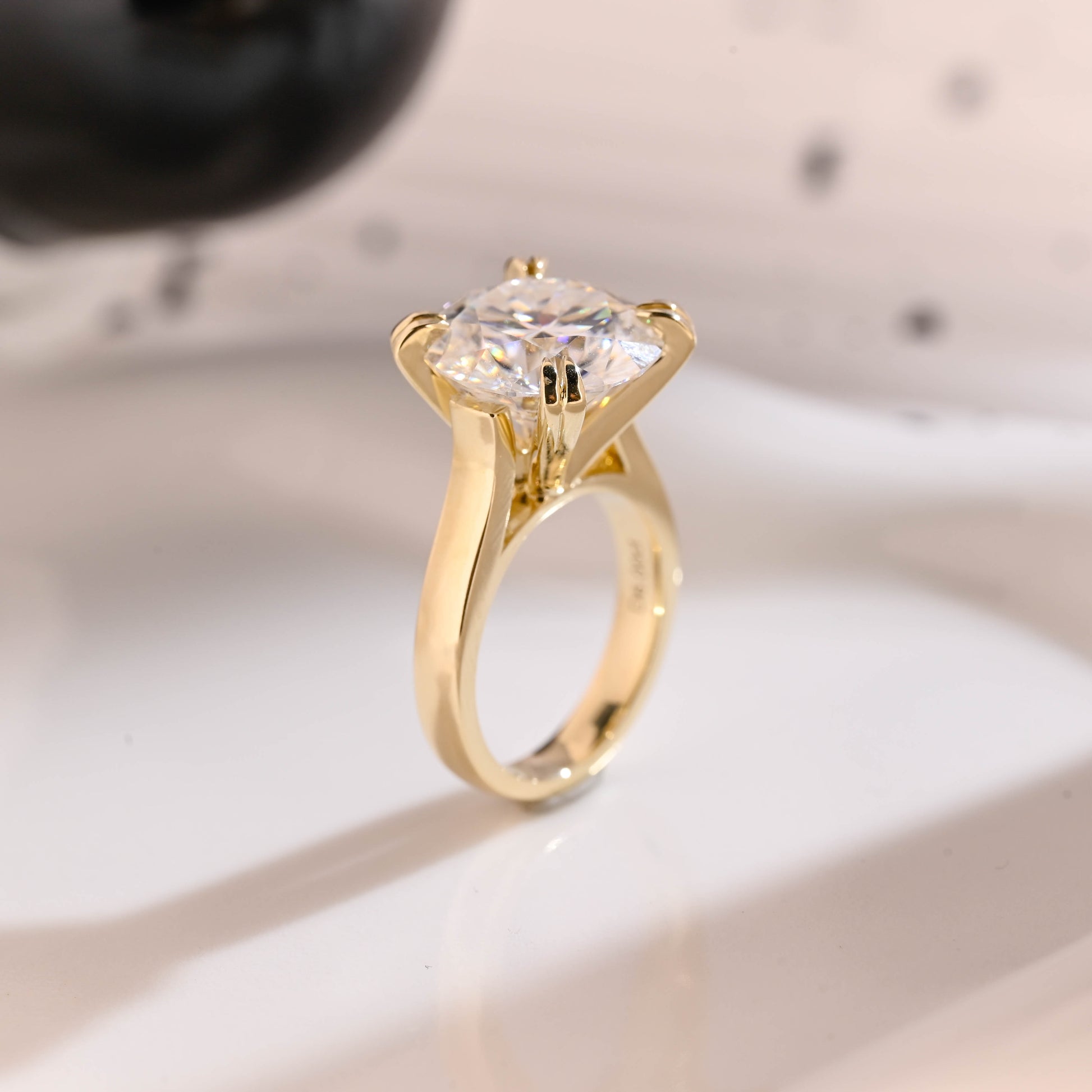 Solid Gold 3mm Width Solitaire Round Cut Moissanite Engagement Ring