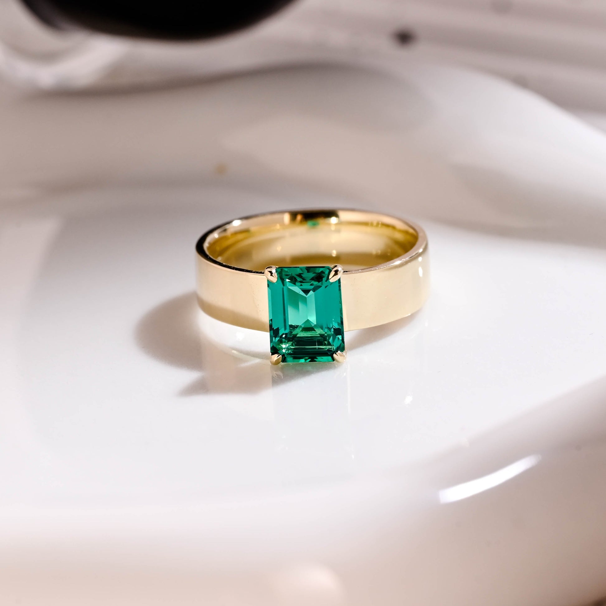 Solid Gold 5mm Width Solitaire Lab Grown Emerald Engagement Ring