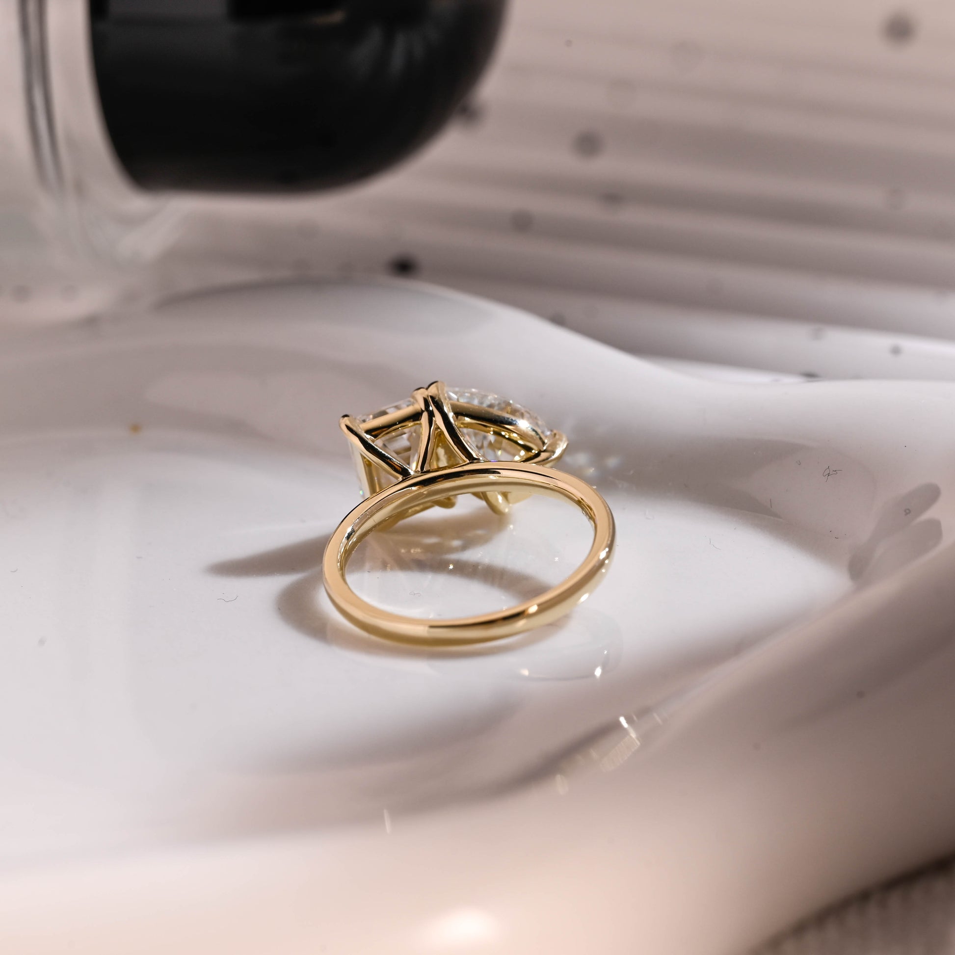 Solid Gold Toi et Moi Emerald Cut & Pear Cut Moissanite Engagement Ring