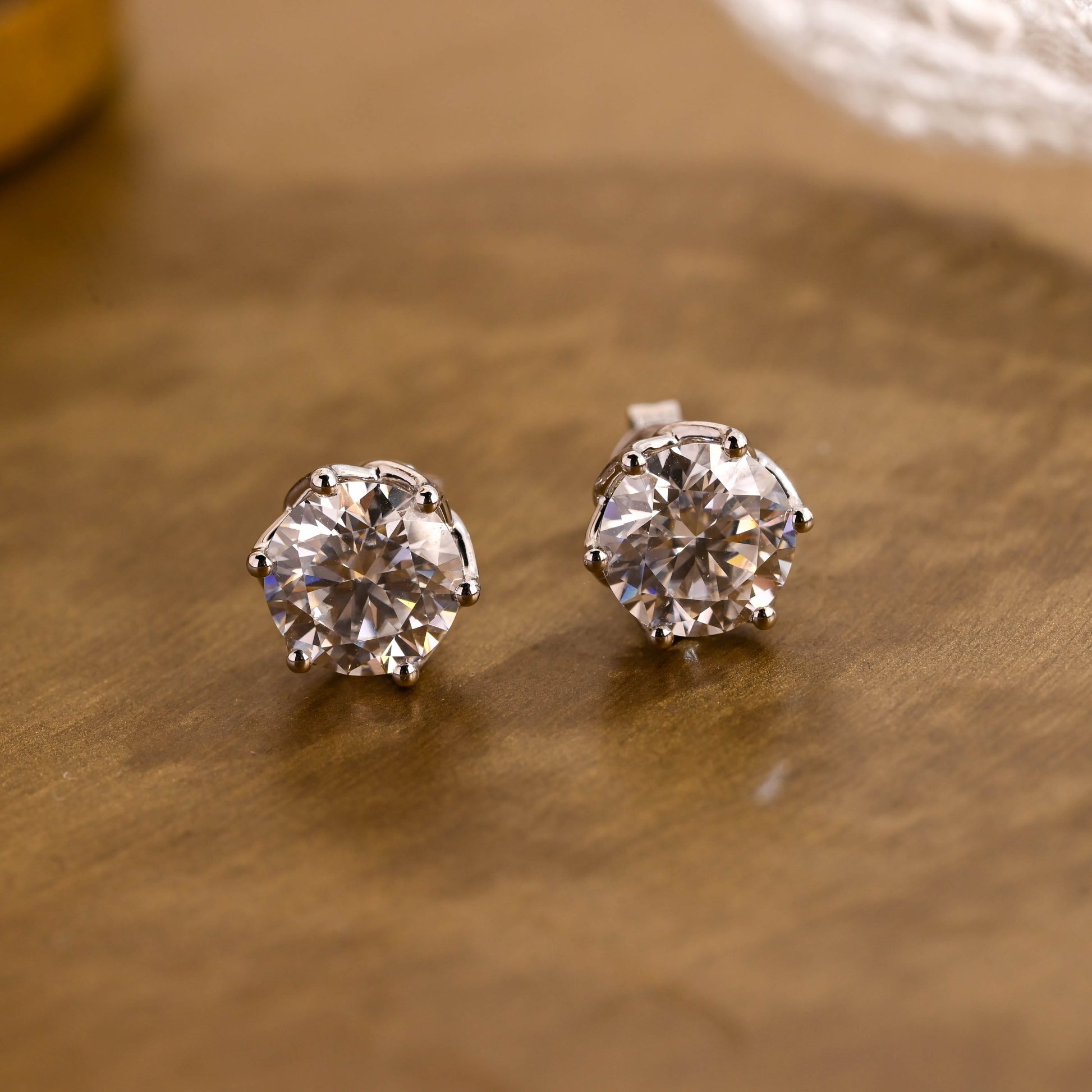 SquareJewelry earrings Tulip Style Round Cut Moissanite Earring Studs