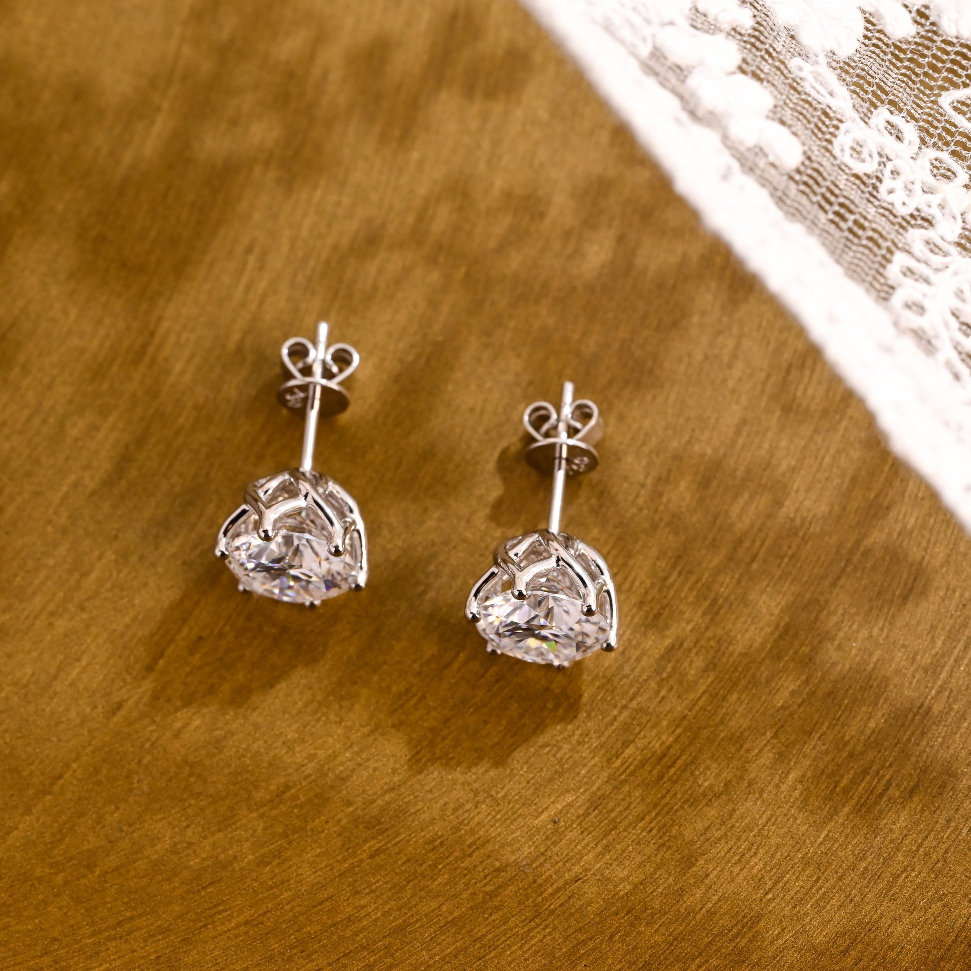 SquareJewelry earrings Tulip Style Round Cut Moissanite Earring Studs