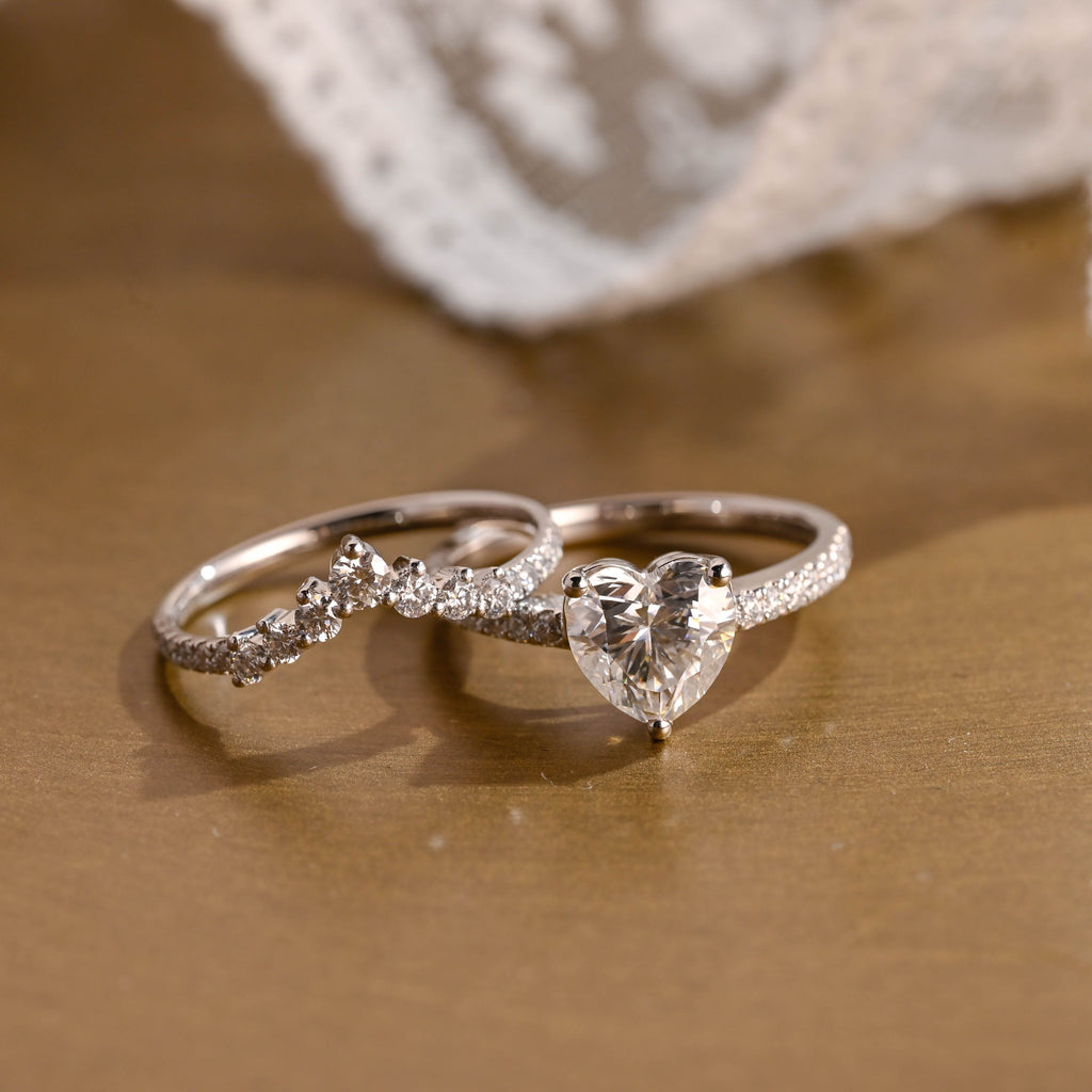 SquareJewelry heart cut bridal set Solid Gold Heart Cut Moissanite Engagement Ring Set (Copy)