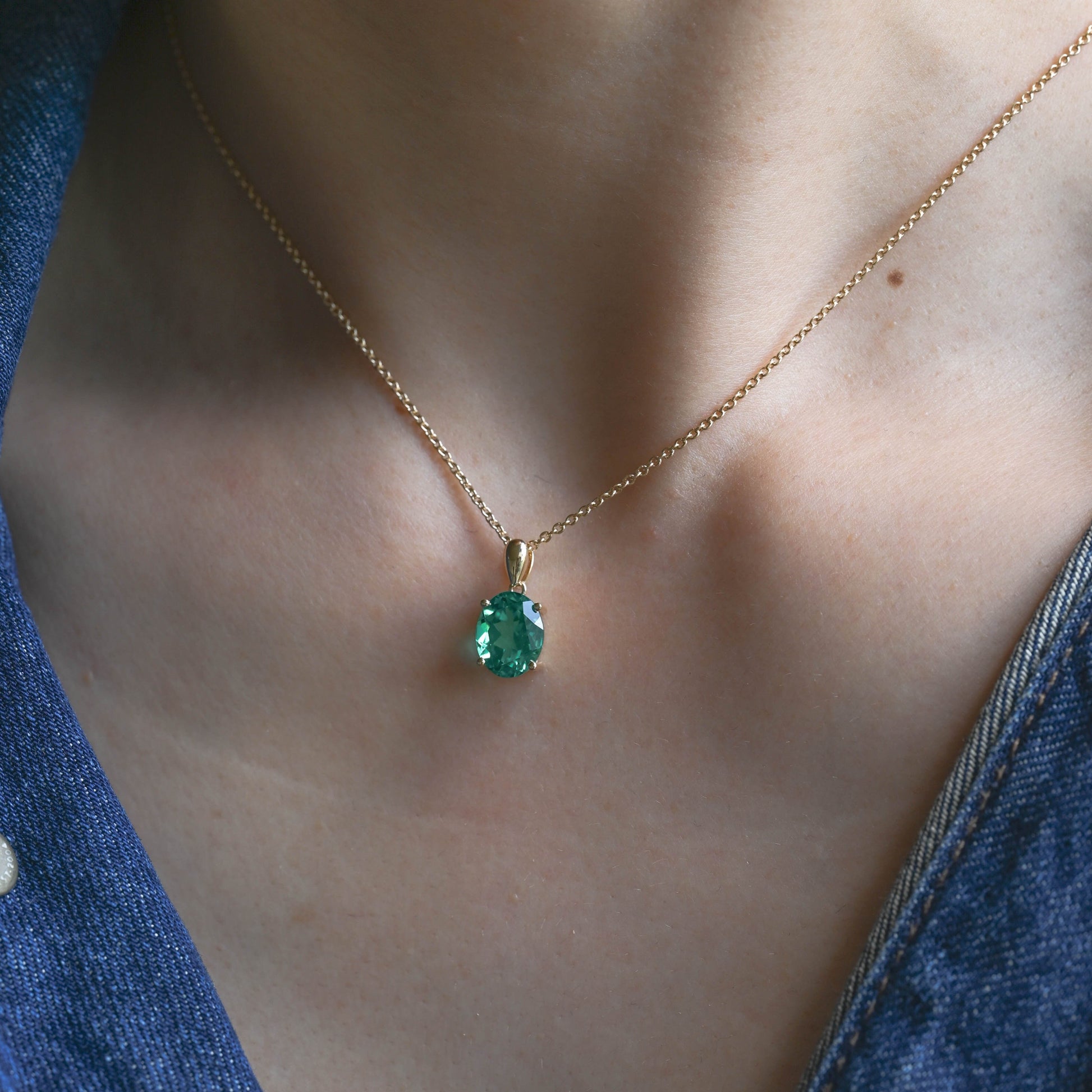 SquareJewelry necklace Solid Gold Classic Oval Lab Grown Emerald Solitaire Pendant