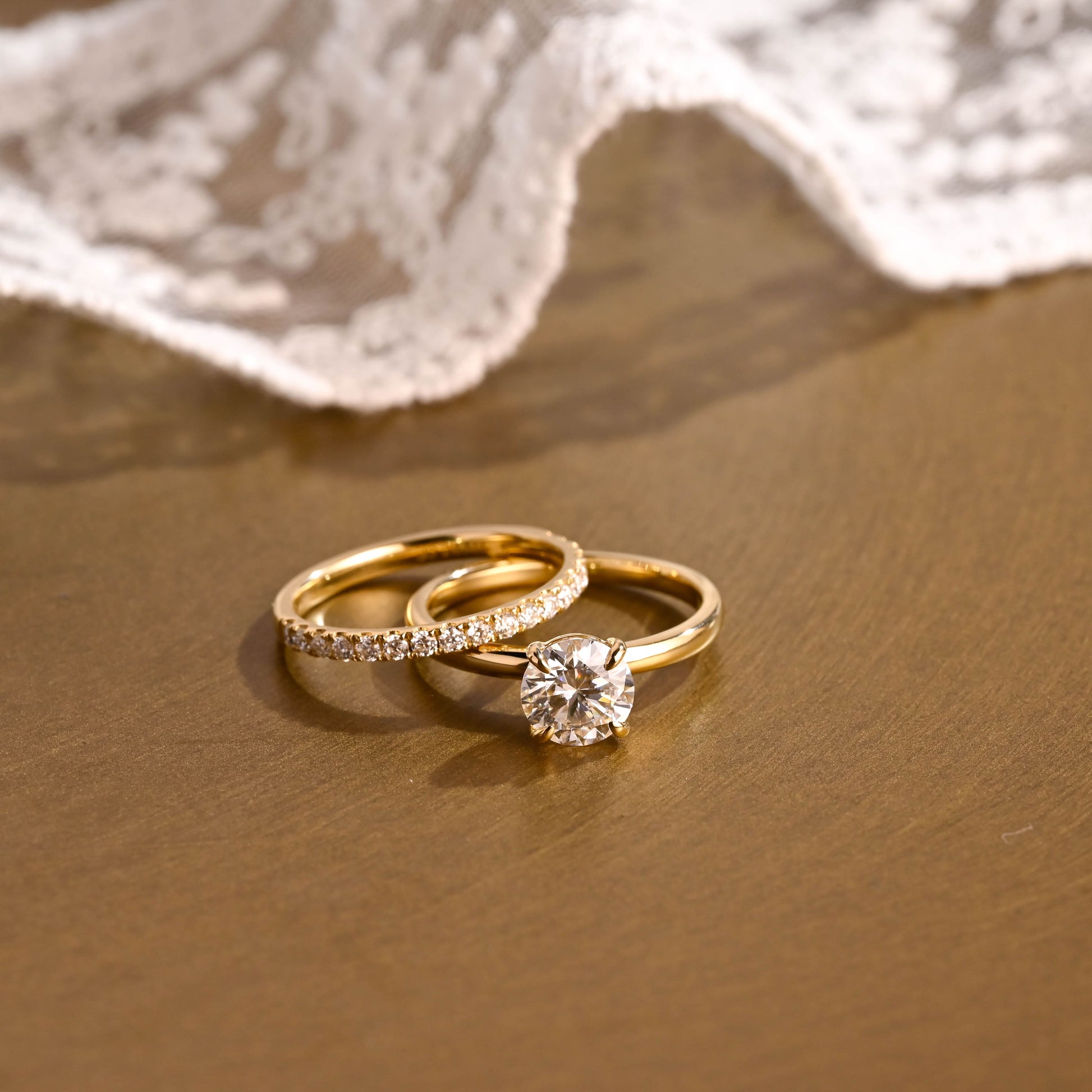 SquareJewelry round cut bridal set Dainty Round Cut Moissanite Wedding Ring Set