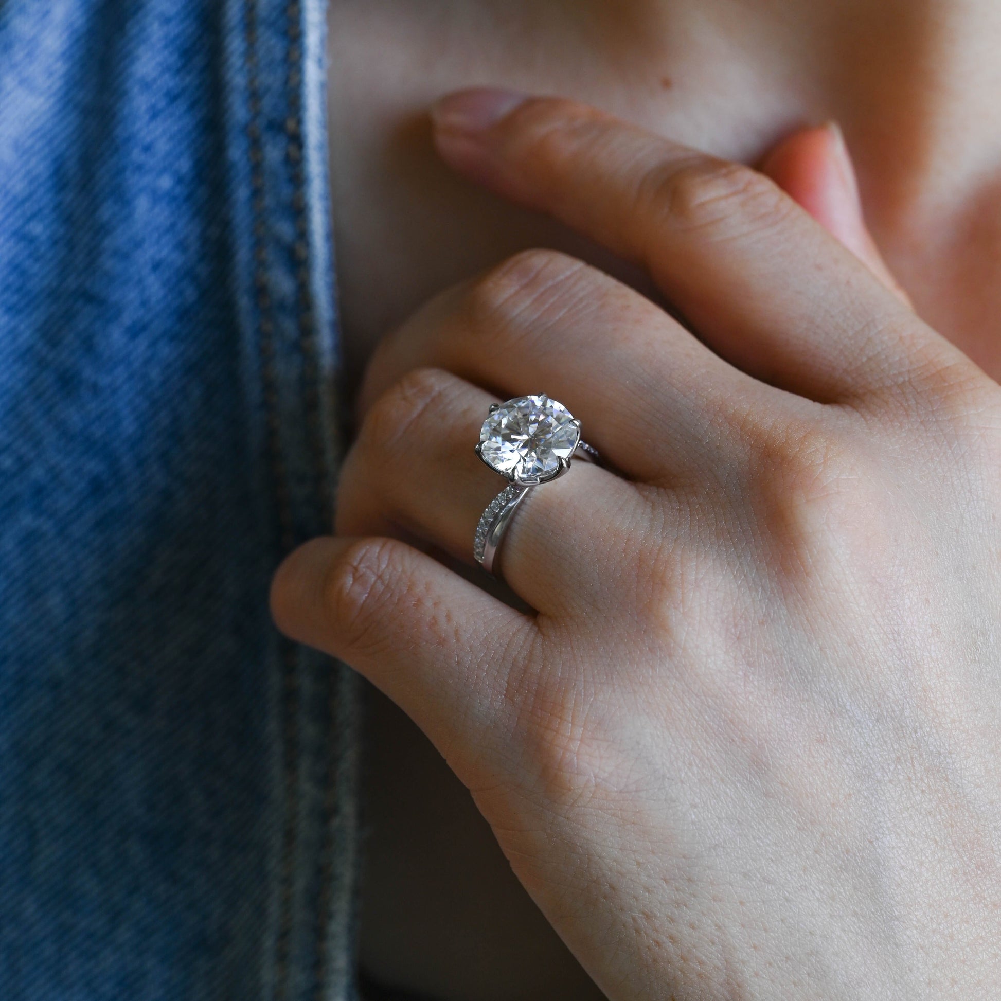 SquareJewelry round cut moissanite engagement ring Solid Gold Twisted Band Round Cut Moissanite Engagement Ring Tulip Set